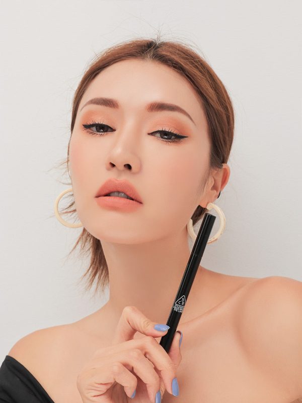 3CE Liquid Brush Eye Liner #BLACK Supply