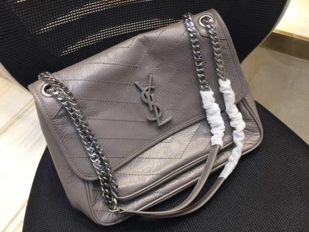 EH - Yves Saint Laurent Bags - 3031 For Sale