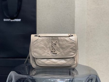 EH - Yves Saint Laurent Bags - 3983 on Sale